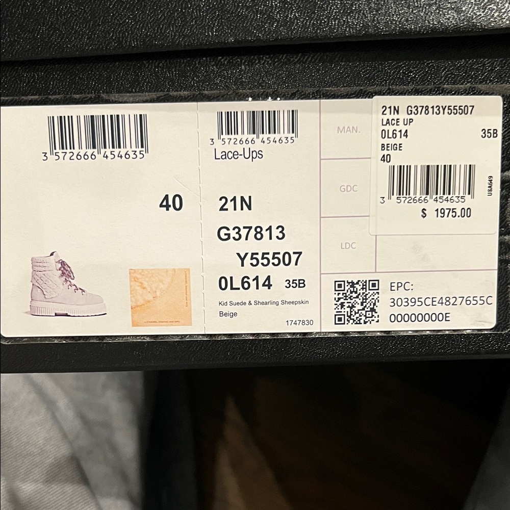 CHANEL Tan Shearling Winter Boots - Picture 9 of 12